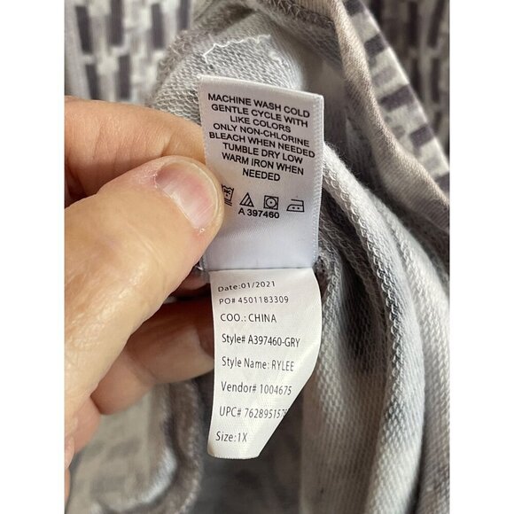 LOGO Lounge Womens Hooded Jacket 1X‎ Tie-Dye Style With Zipper Closure - Picture 5 of 16